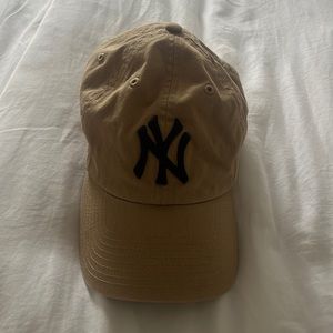 Anthropologie New York Yankees hat